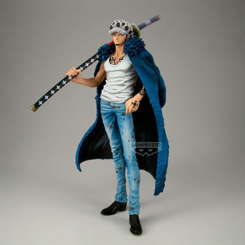 One Piece PVC Statue Premium Trafalgar Law (The Brush) 31 cm | 4573102712080