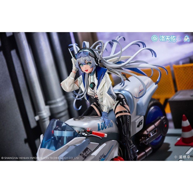 Vsinger PVC Statue 1/7 Vsinger Luo Tianyi Retro-Future Storm Driver Ver. 23 cm