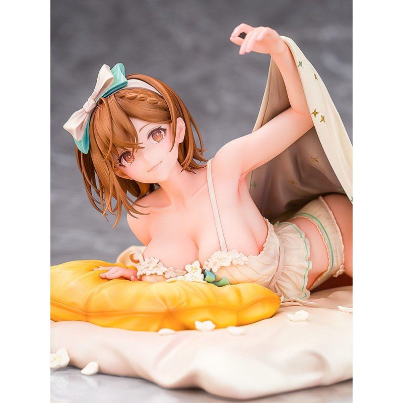 Atelier Ryza x Azur Lane PVC 1/7 Reisalin Stout: Late-Night Alchemist Ver. 11 cm