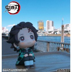 Demon Slayer Kimetsu no Yaiba statuette PVC Look Up Tanjiro Kamado 11 cm