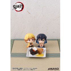Demon Slayer Kimetsu no Yaiba statuette PVC Look Up Zenitsu Agatsuma Smile Ver. 11 cm 