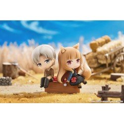 Spice and Wolf: Merchant Meets the Wise Wolf Lawrence & Holo Mini Memory Mini Figure 8cm