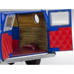 Stranger Things Model Kit 1/25 Squawk Bus 21 cm