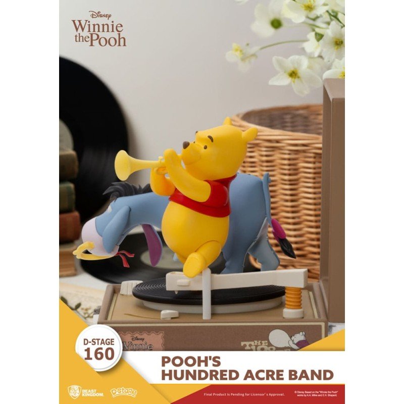 Winnie the Pooh Record Player Series PVC Figure Pooh's Hundred Acre Band 12cm