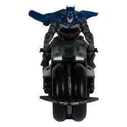 The Flash DC Multiverse véhicule Batcycle with Batman  