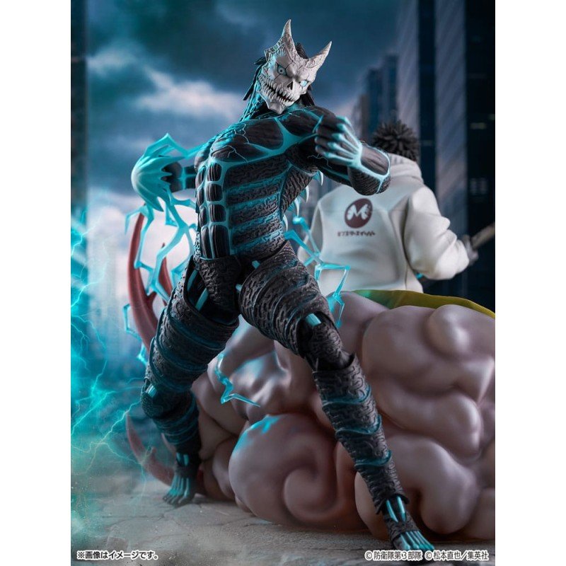 Kaiju No.8 statuette PVC SHIBUYA SCRAMBLE FIGURE 1/7 Kaiju No.8 & Kafka Hibino 29 cm   