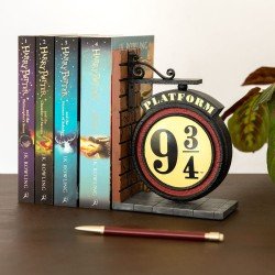 Harry Potter Bookends Pier 9 3/4