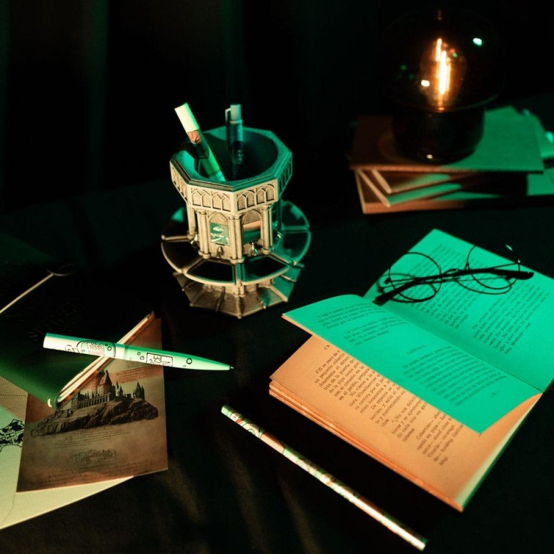Harry Potter Pencil Holder incl. Stationery Set