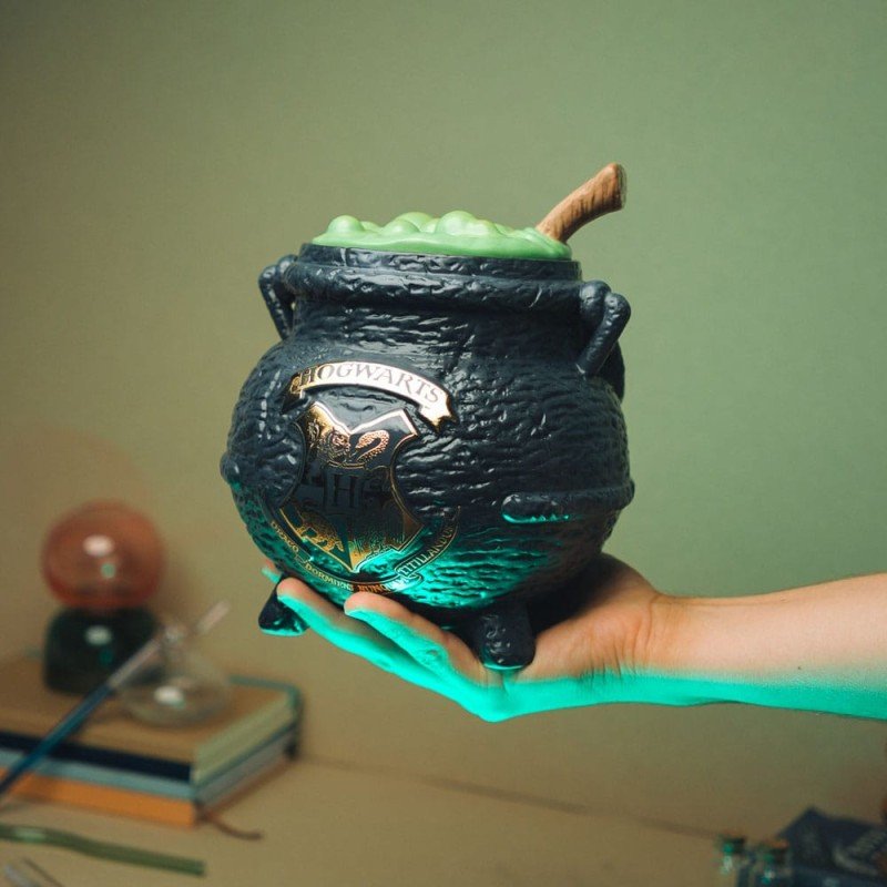 Harry Potter The Dripping Cauldron Cookie Box