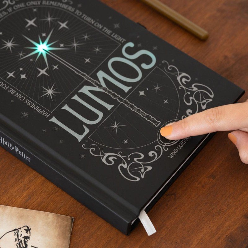 Harry Potter Premium A5 Notitieboekje met Lumos Maxima Light