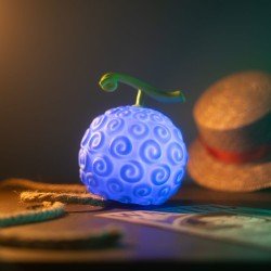 One Piece lamp met USB-C Gum-Gum Fruit