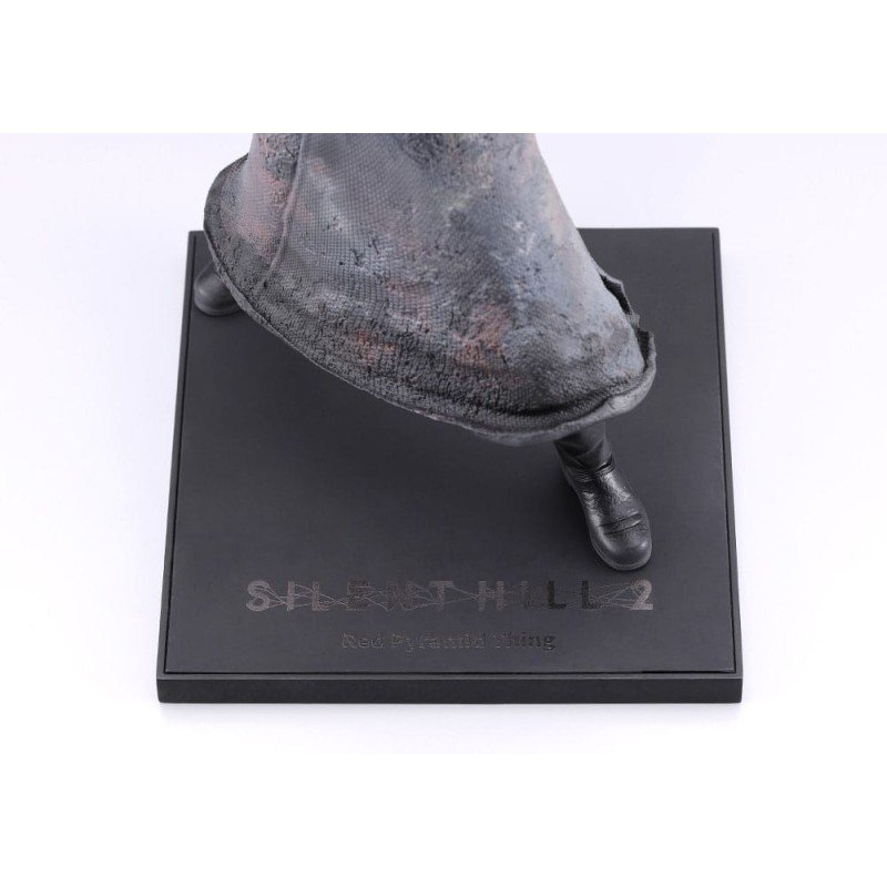 Silent Hill 2 statuette PVC 1/7 Oshi Works Red Pyramid Thing 26 cm         