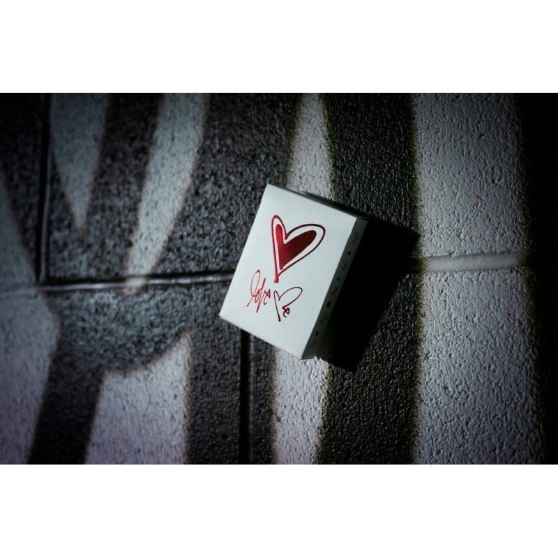 Theory 11  jeu de cartes à jouer Love Me 