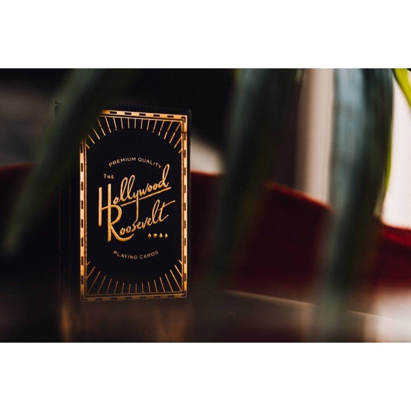 Theory 11 The Hollywood Roosevelt Playing Card Game