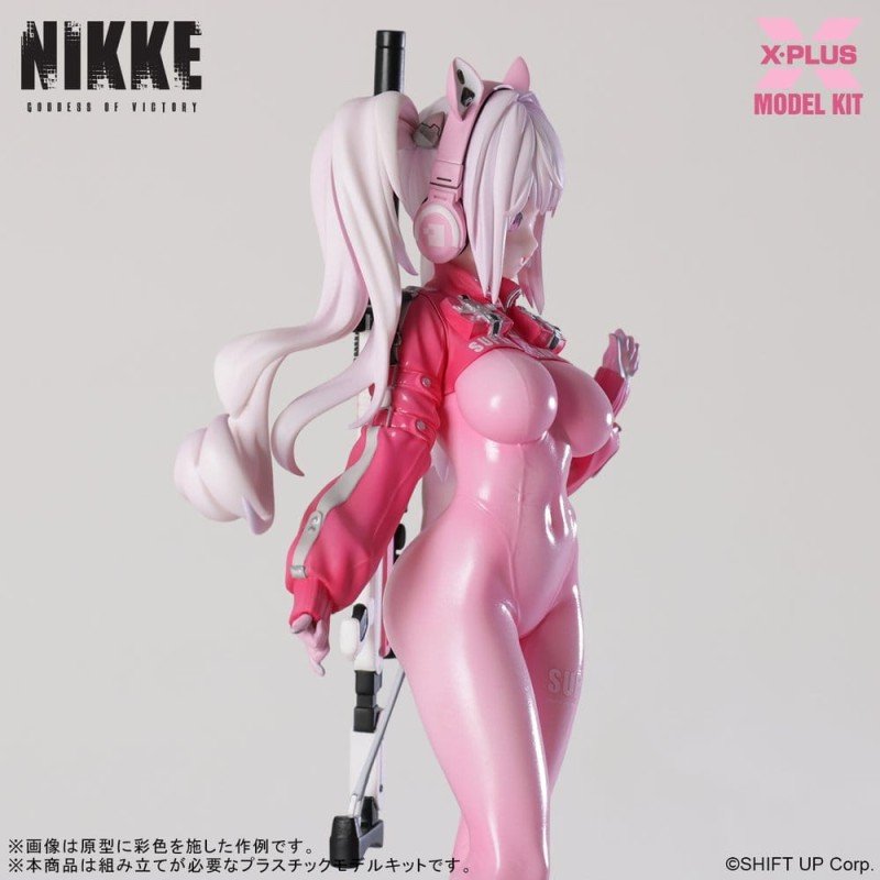 Godin van de Overwinning: Nikke Plastic Model Kit 1/8 Alice 24 cm  