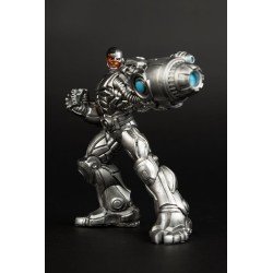 DC Direct Collector Vinyl Statue Cyborg 12 cm 