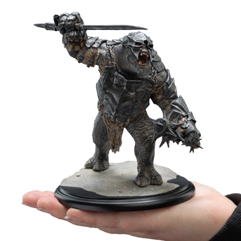 Le Seigneur des Anneaux statuette Olog-hai of the Black Gate 14 cm 