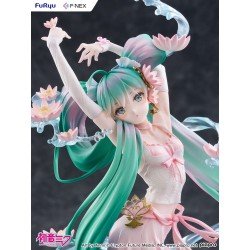 Hatsune Miku F:NEX PVC Statue 1/7 Water lily Ver. 27 cm  