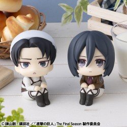Attack on Titan statuetten PVC Look Up Levi Cleaning up Ver. & Mikasa Ackerman (with gift) 11 cm           