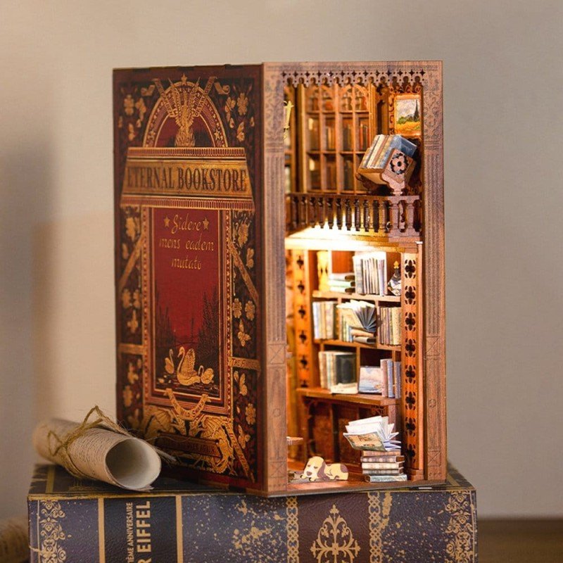 Book Nook Eternal Bookstore 23 x 11 cm  