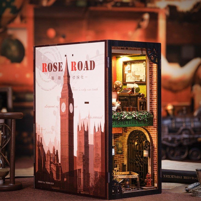 Maquette Book Nook Rose Detective Agency 23 x 11 cm  