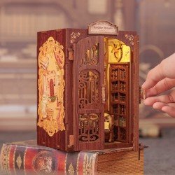 Maquette Book Nook Bookshop Memories 17 x 10 cm  