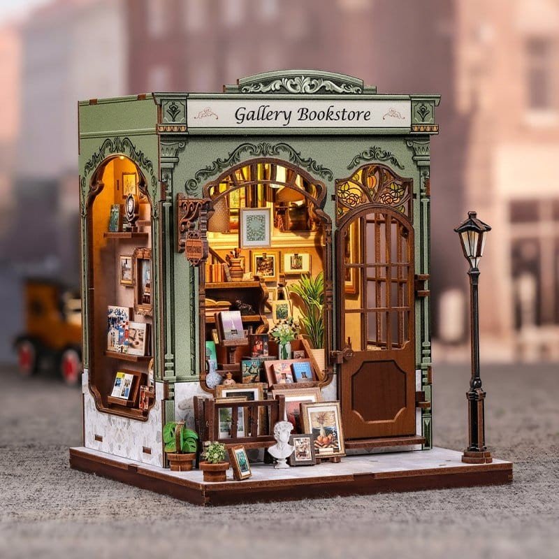 Figurine Model Kit Miniature House Gallery Bookstore 20 x 16 cm  