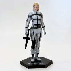 Metal Gear Solid: Snake Eater PVC Figure The Boss 20 cm        