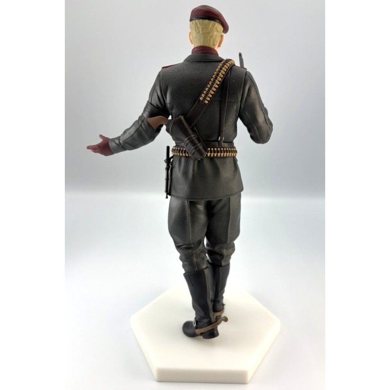 Metal Gear Solid: Snake Eater PVC Figure Ocelot 20 cm        