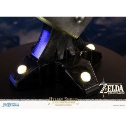 The Legend of Zelda Breath of the Wild statuette PVC Hylian Shield Collector's Edition 29 cm