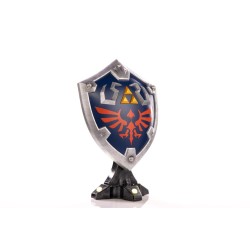 The Legend of Zelda Breath of the Wild PVC Statue Hylian Shield Collector's Edition 29 cm
