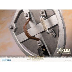The Legend of Zelda Breath of the Wild statuette PVC Hylian Shield Standard Edition 29 cm
