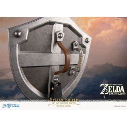 The Legend of Zelda Breath of the Wild statuette PVC Hylian Shield Standard Edition 29 cm