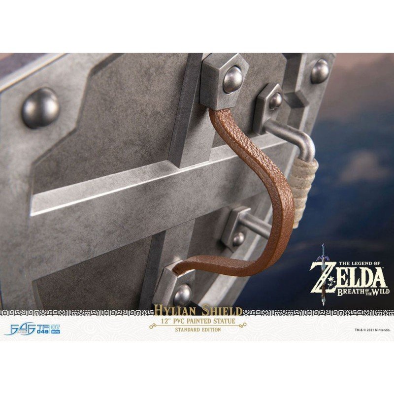 The Legend of Zelda Breath of the Wild statuette PVC Hylian Shield Standard Edition 29 cm