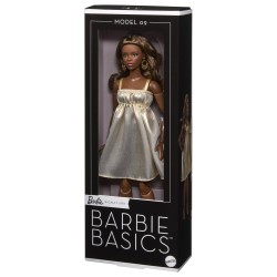 Barbie Signature poupée Barbie Basics: Model 09