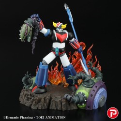 Grendizer statuette PVC Scene Selection 01 Grendizer a cry of Victory 14 cm    
