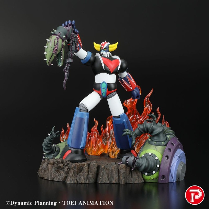 Grendizer statuette PVC Scene Selection 01 Grendizer a cry of Victory 14 cm    