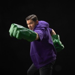 The Incredible Hulk Marvel Legends Poings de Cosplay Premium