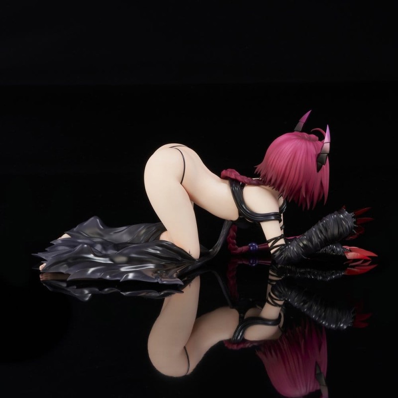 To Love-Ru Darkness PVC Figure 1/6 Mea Kurosaki Darkness Ver. (Renewal Package Edition) 11 cm