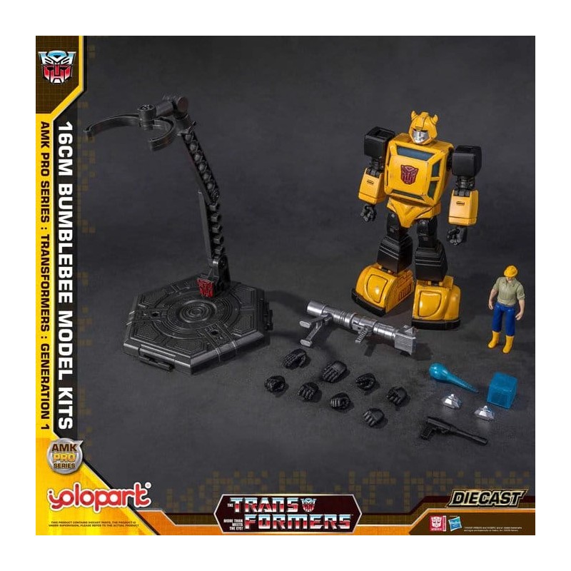 Transformers: Generation One AMK PRO Series Plastic Model Kit Bumblebee 16 cm