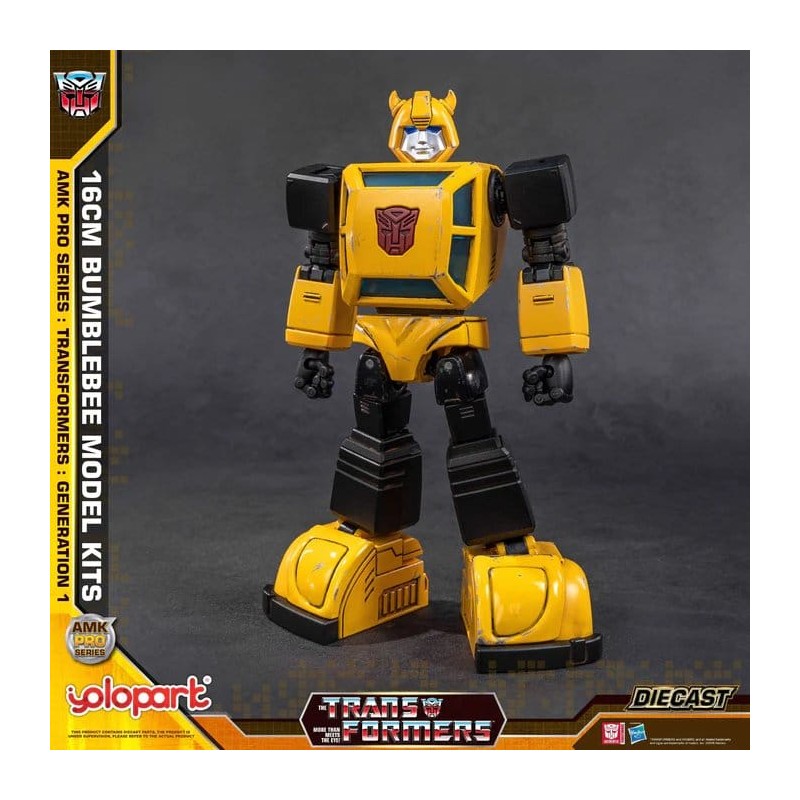 Transformers: Generation One Plastic Model Kit AMK PRO Series Bumblebee 16 cm