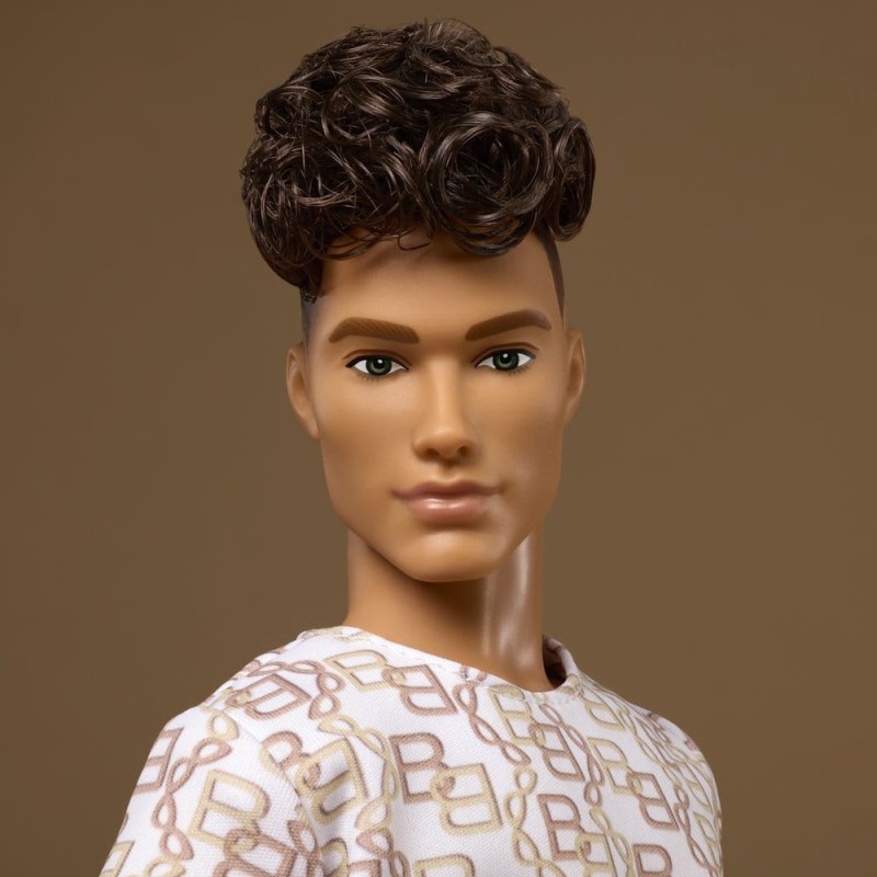 Barbie Signature poupée Ken Barbie Basics: Model 10