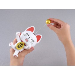 Dandadan Plastic Model Kit PLAMAX Turbo Granny (Beckoning Cat) 15 cm