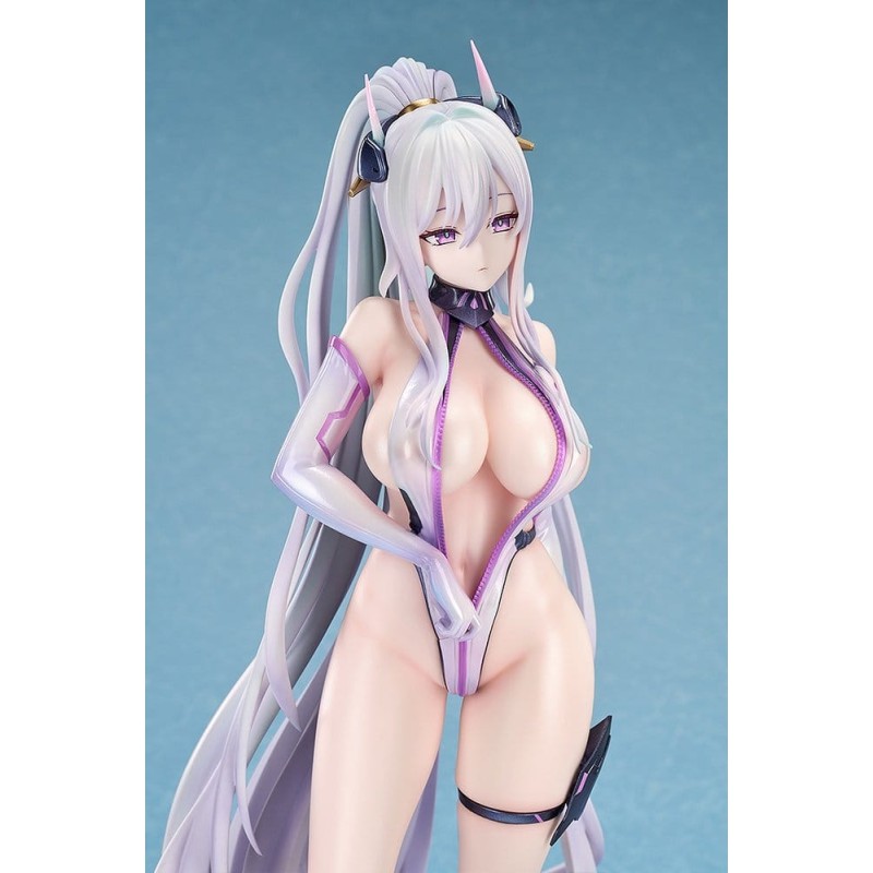Azur Lane PVC Figure 1/6 Kearsarge Nightpool 28 cm