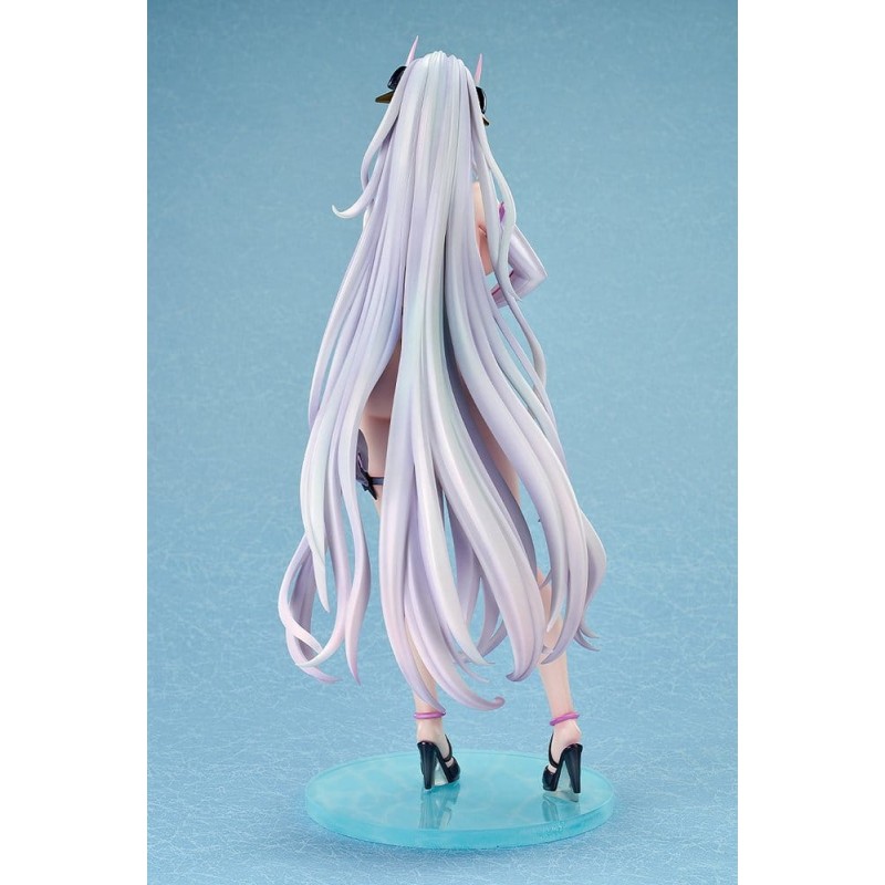 Azur Lane PVC Figure 1/6 Kearsarge Nightpool 28 cm