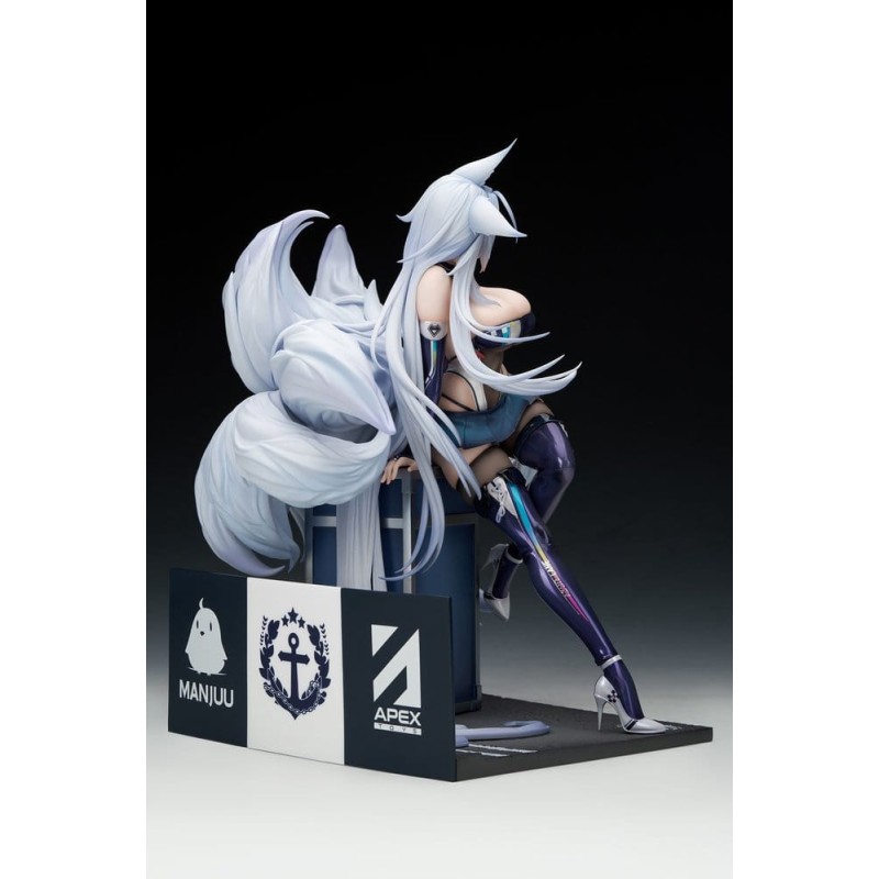 Azur Lane PVC Figure 1/7 Shinano Moonlit Chrome Ver. 25 cm