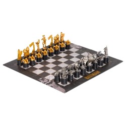 DC Comics Jeu d'échecs Batman vs. The Joker 47 cm