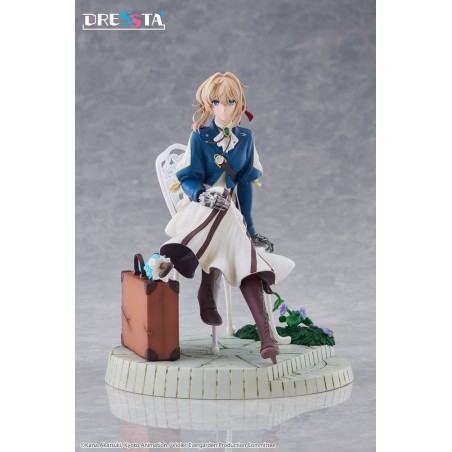 Violet Evergarden Dressta PVC Figure Violet Evergarden 17 cm
