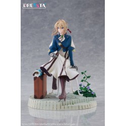 Violet Evergarden Dressta PVC Figure Violet Evergarden 17 cm