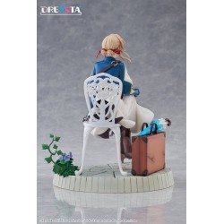 Violet Evergarden Dressta PVC Figure Violet Evergarden 17 cm